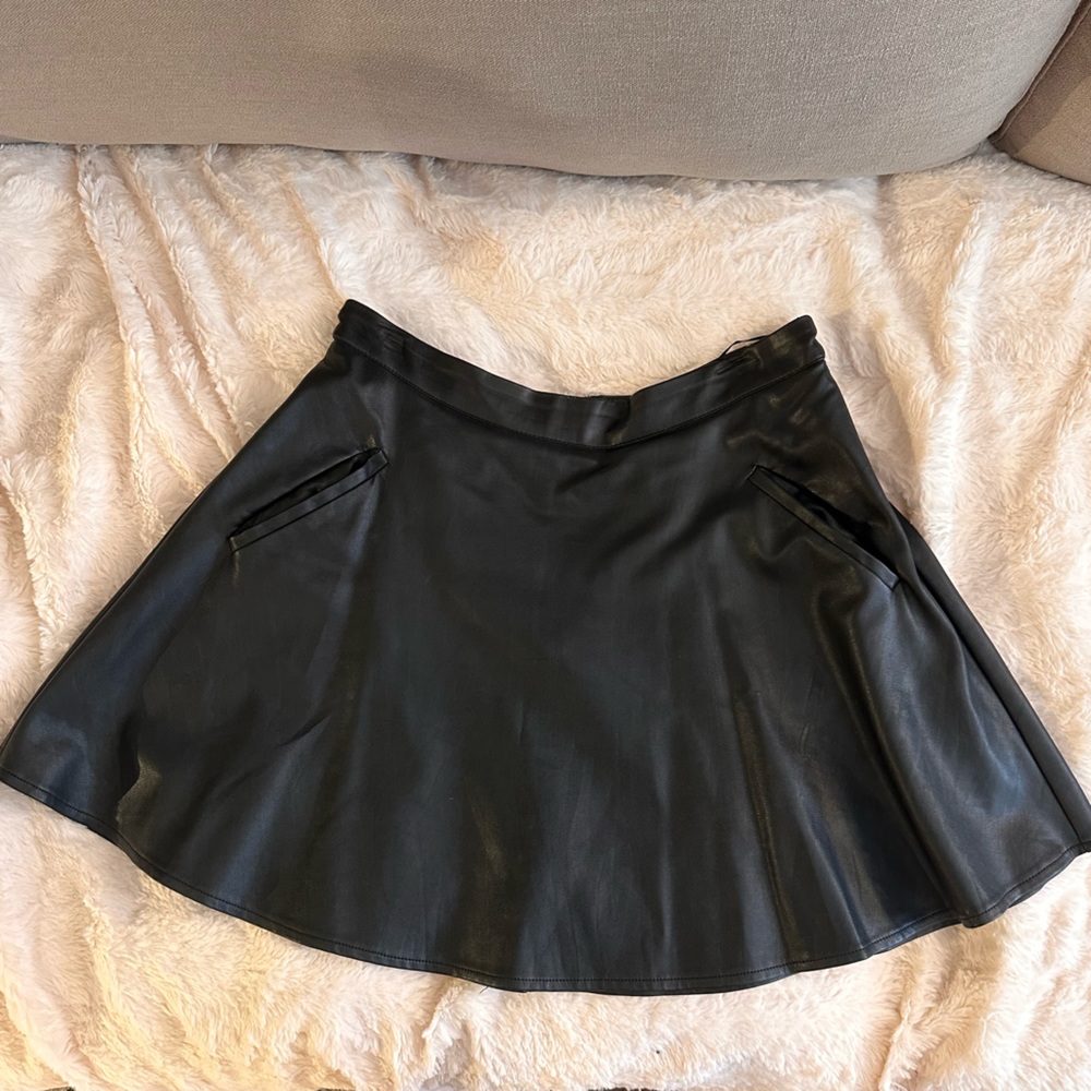 ASTR black faux leather high-waisted skirt size S
